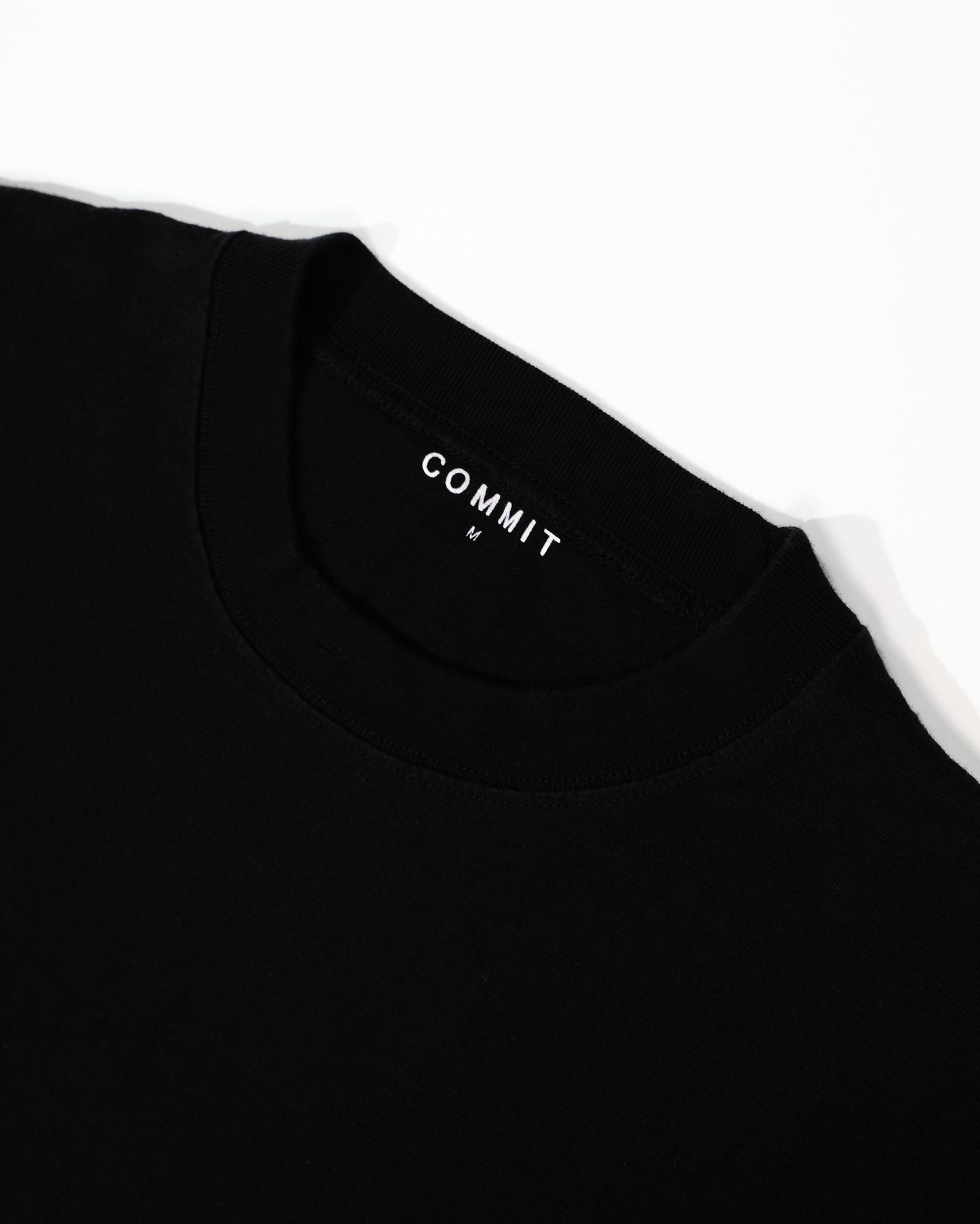 COMMIT Flow tee Black