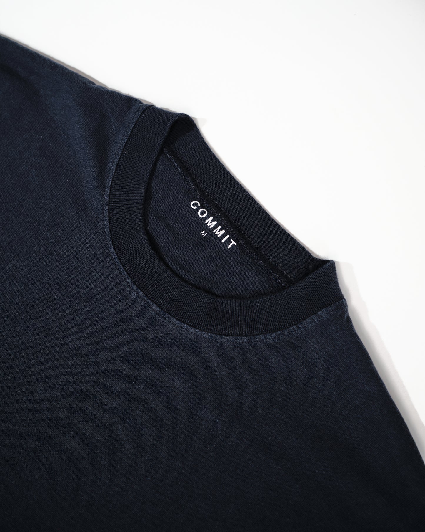 COMMIT Flow tee Dark Sapphire